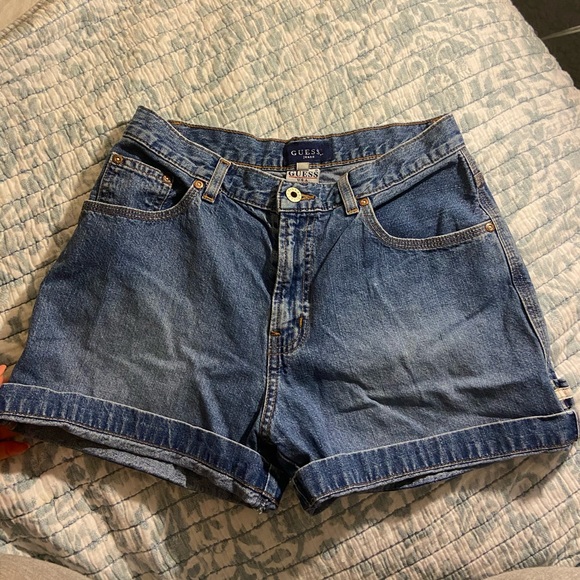 Guess brand utility 90s mom short!! - Picture 3 of 6